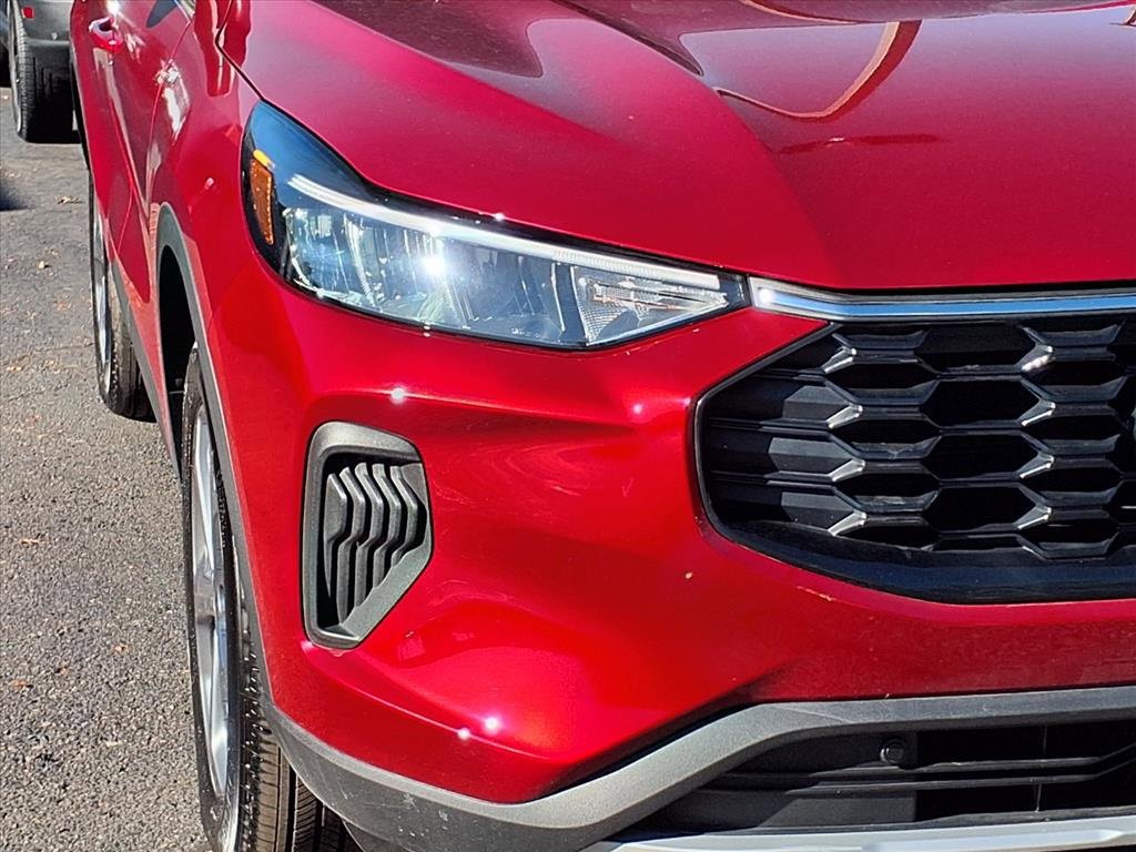 Used 2025 Ford Escape ST-Line w/ Tech Pack #1 image 30