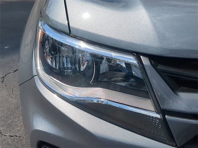 Used 2022 Chevrolet Colorado LT w/ LT Convenience Package image 10