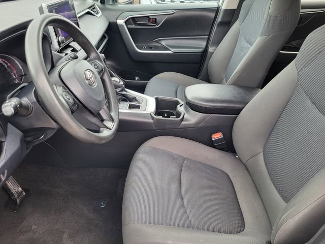 Used 2023 Toyota RAV4 LE AWD/4WD image 12