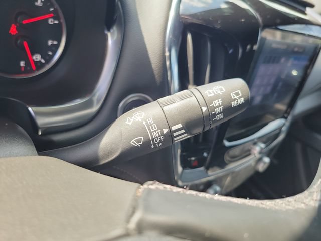 Used 2023 Chevrolet Traverse Premier FWD image 26