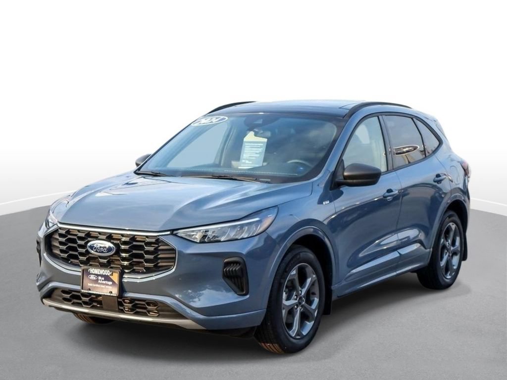 Certified 2024 Ford Escape ST-Line w/ Tech Pack #1 AWD/4WD image 3