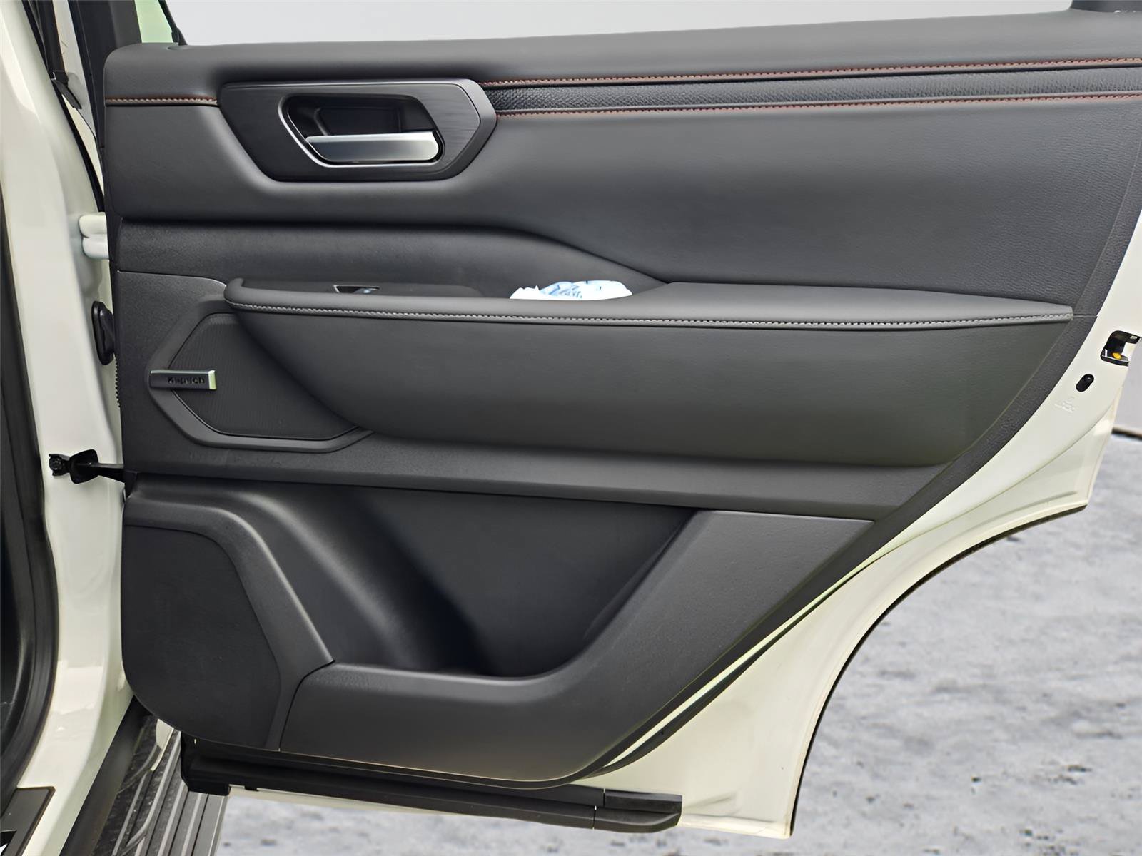 New 2026 Nissan Armada PRO-4X AWD/4WD image 11