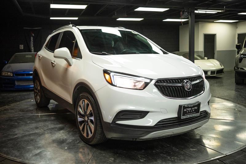 Used 2022 Buick Encore Preferred w/ Safety Package FWD image 5
