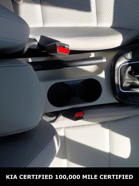 Certified 2025 Kia Soul LX w/ LX Technology Package FWD image 14