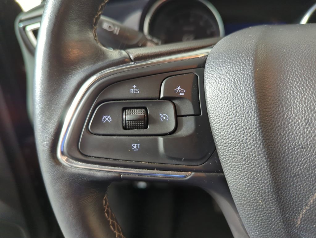 Used 2023 Buick Encore GX Select image 27