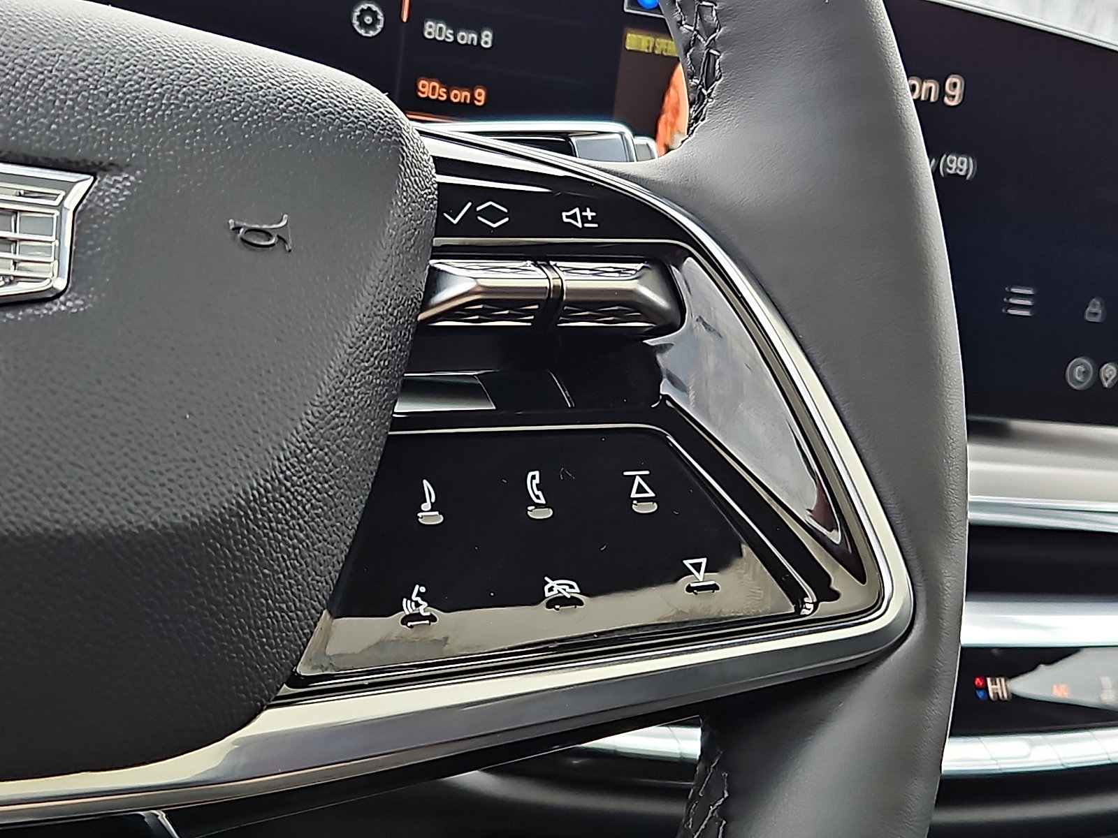 Certified 2023 Cadillac Lyriq Luxury image 22