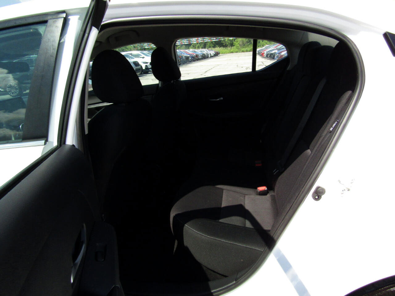 Used 2022 Nissan Sentra SV image 18