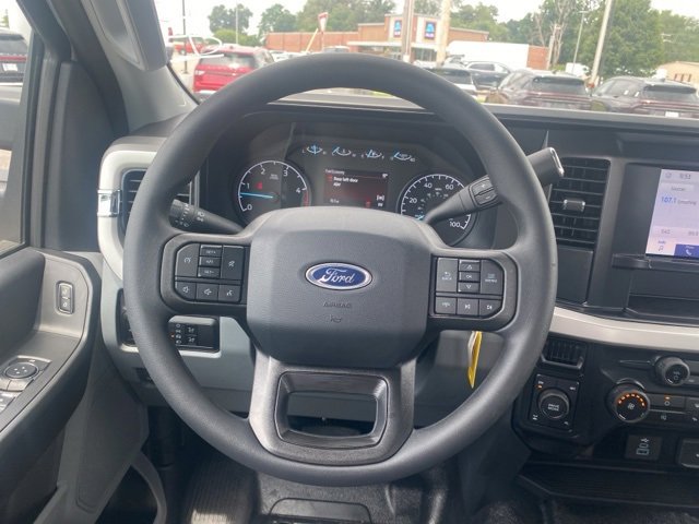 New 2025 Ford F250 XL image 15