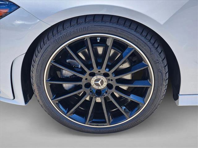 Used 2023 Mercedes-Benz CLA 250 image 21