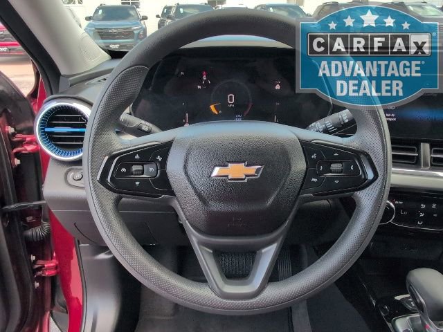 Certified 2025 Chevrolet Trax LT image 14