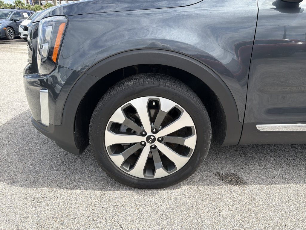 Used 2021 Kia Telluride EX w/ EX Premium Package FWD image 35