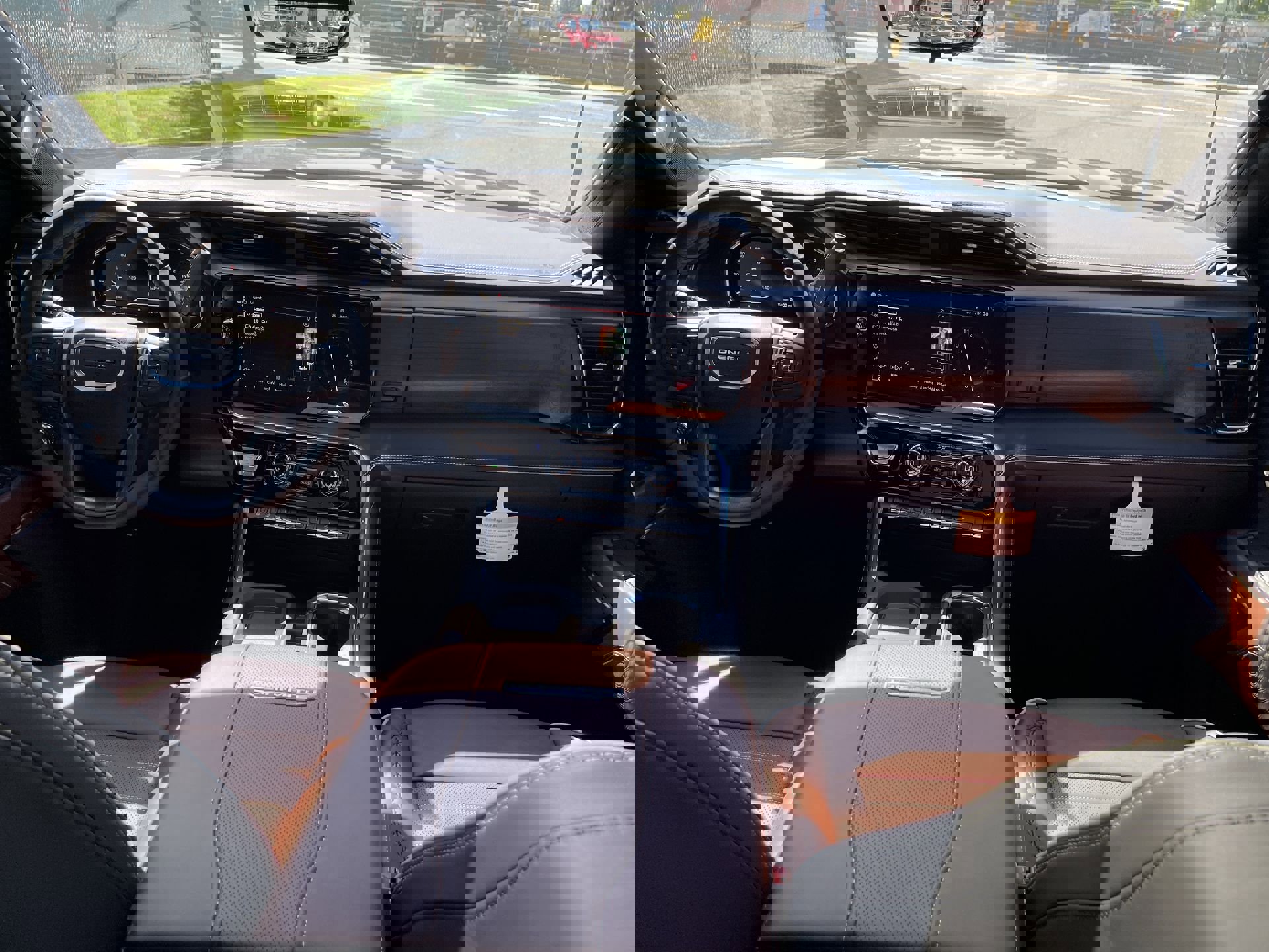 New 2025 GMC Sierra 3500 Denali Ultimate image 57