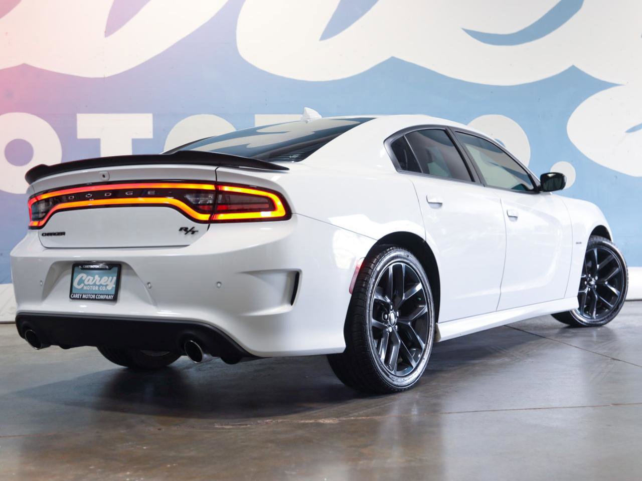 Used 2019 Dodge Charger R/T w/ Blacktop Package RWD image 40