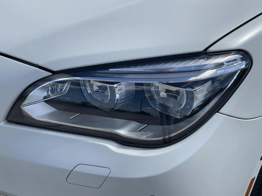Used 2014 BMW 760Li RWD image 13