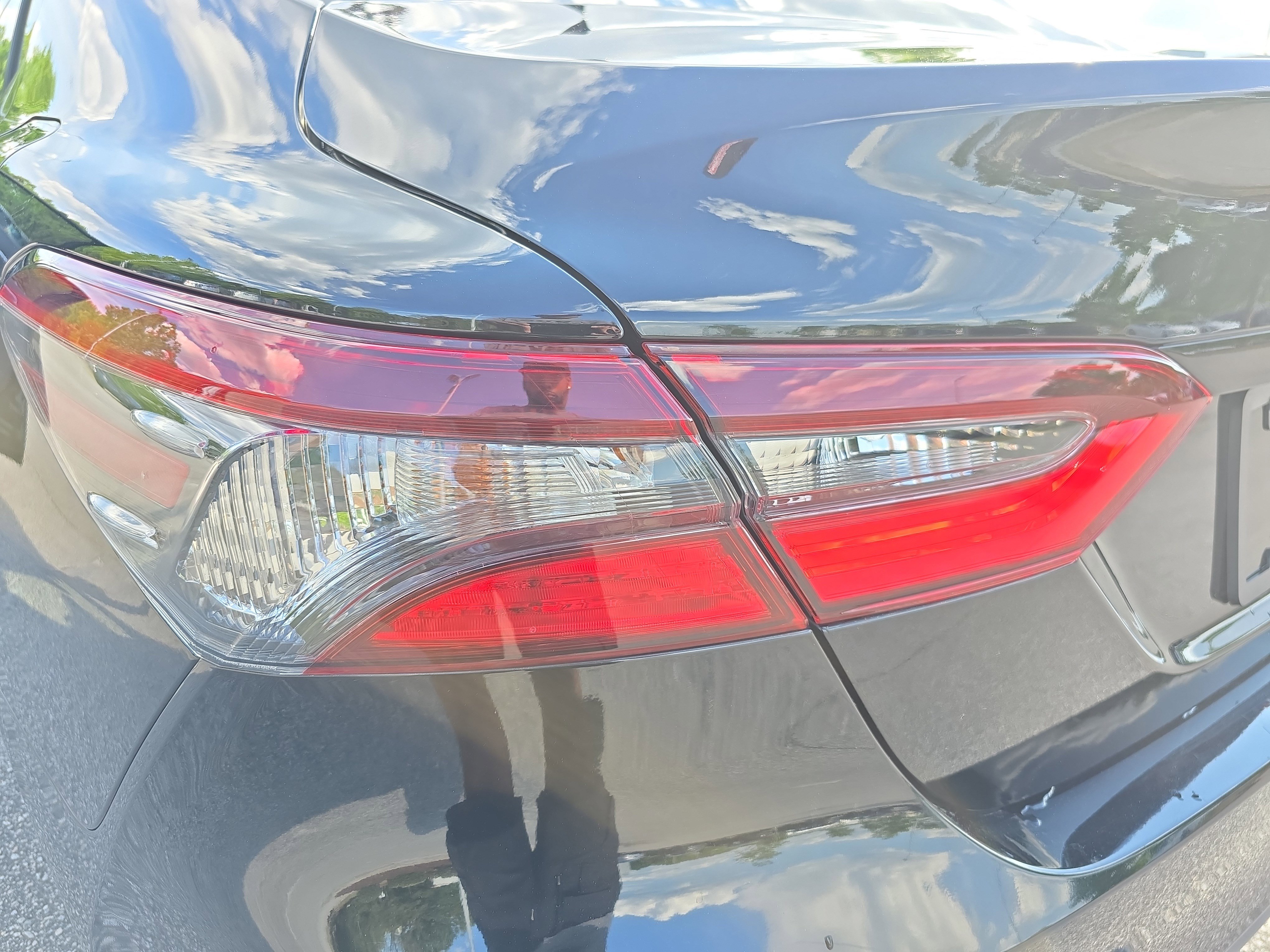 Used 2023 Toyota Camry LE FWD image 30