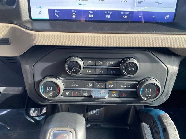 Used 2023 Ford Bronco Wildtrak AWD/4WD image 14