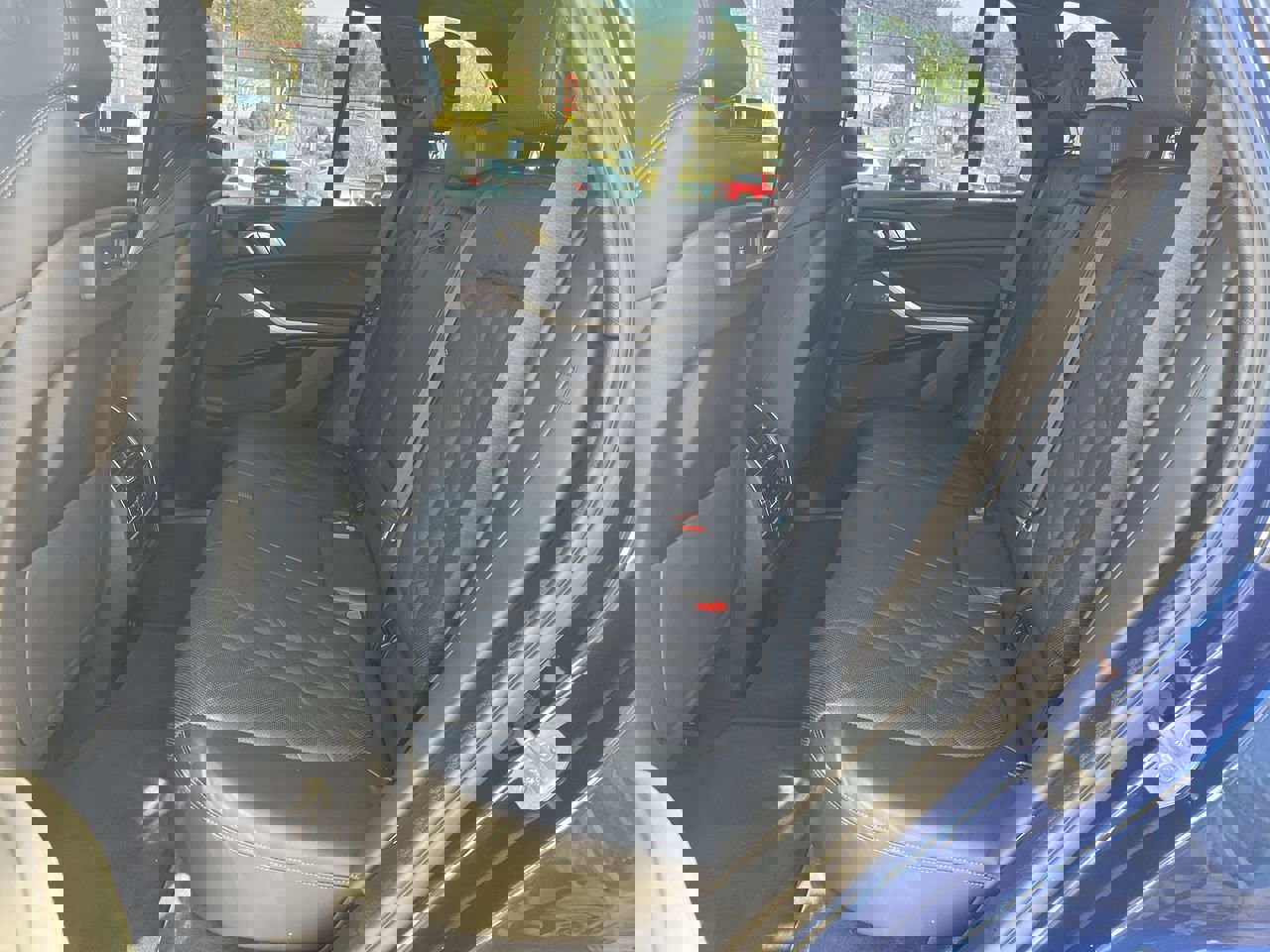 Certified 2023 BMW X5 sDrive40i w/ Climate Comfort Package image 31