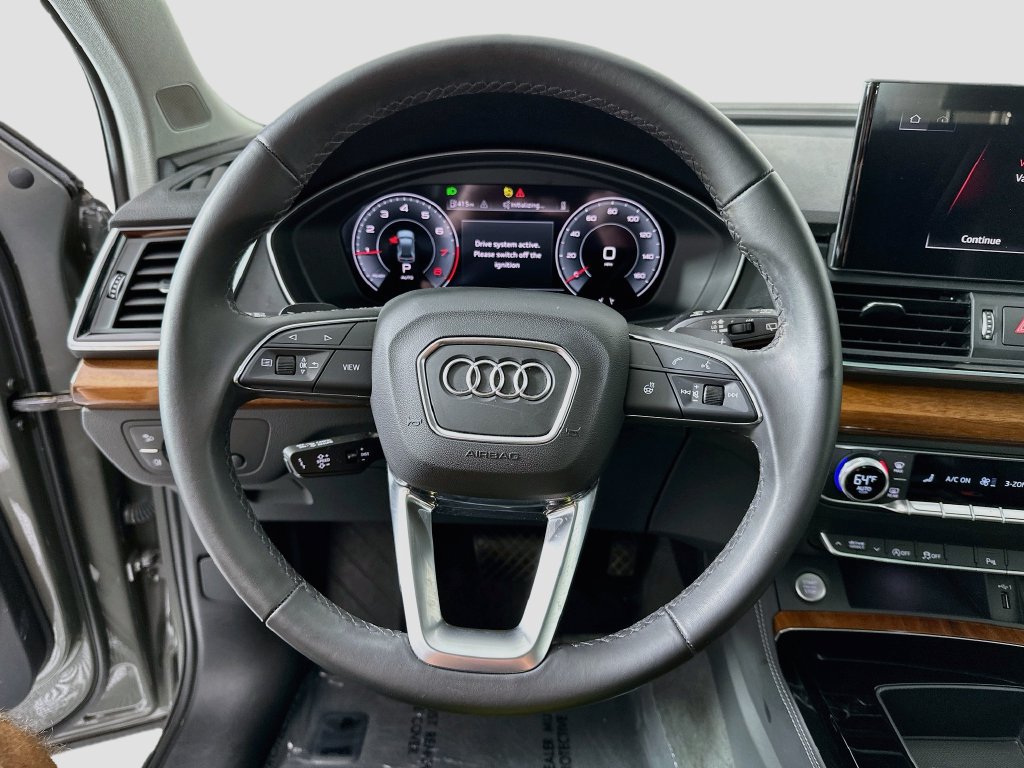Used 2023 Audi Q5 2.0T Premium Plus AWD/4WD image 12