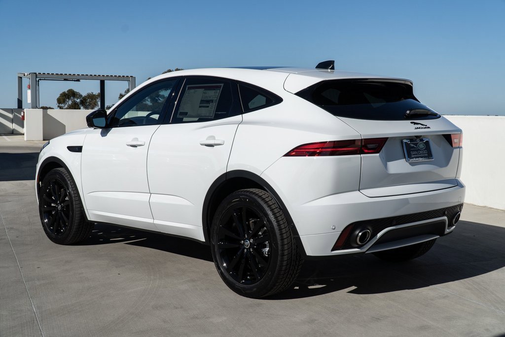 Used 2024 Jaguar E-PACE R-Dynamic SE AWD/4WD image 3