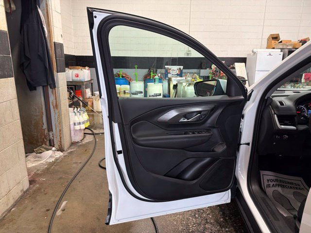Certified 2023 GMC Terrain SLE FWD image 12