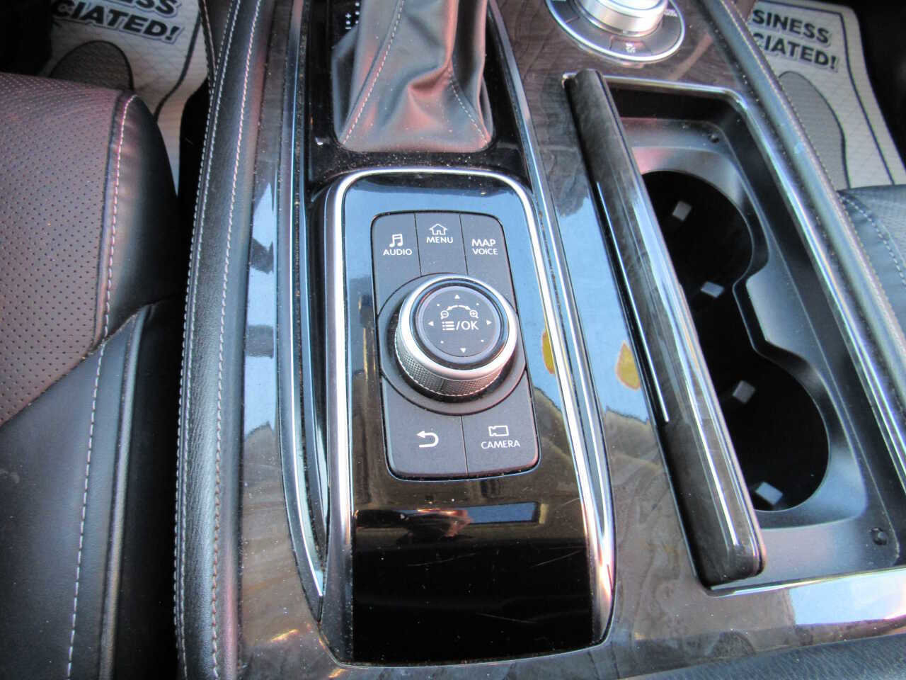 Used 2024 INFINITI QX80 Luxe image 19