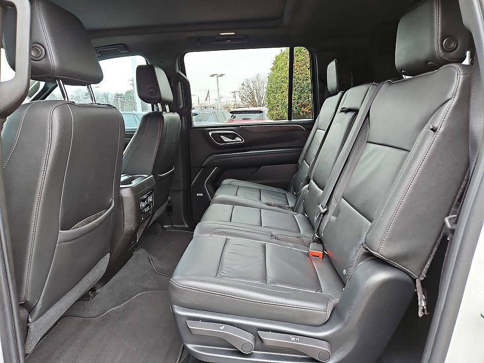 Used 2021 Chevrolet Suburban Z71 image 10