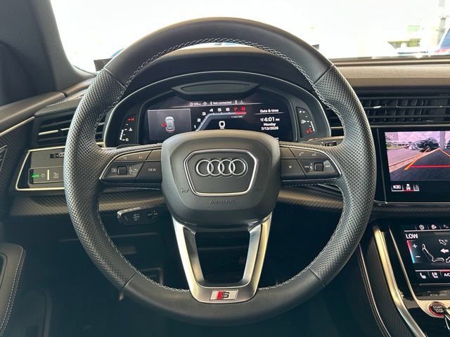 Used 2025 Audi SQ8 Prestige AWD/4WD image 9