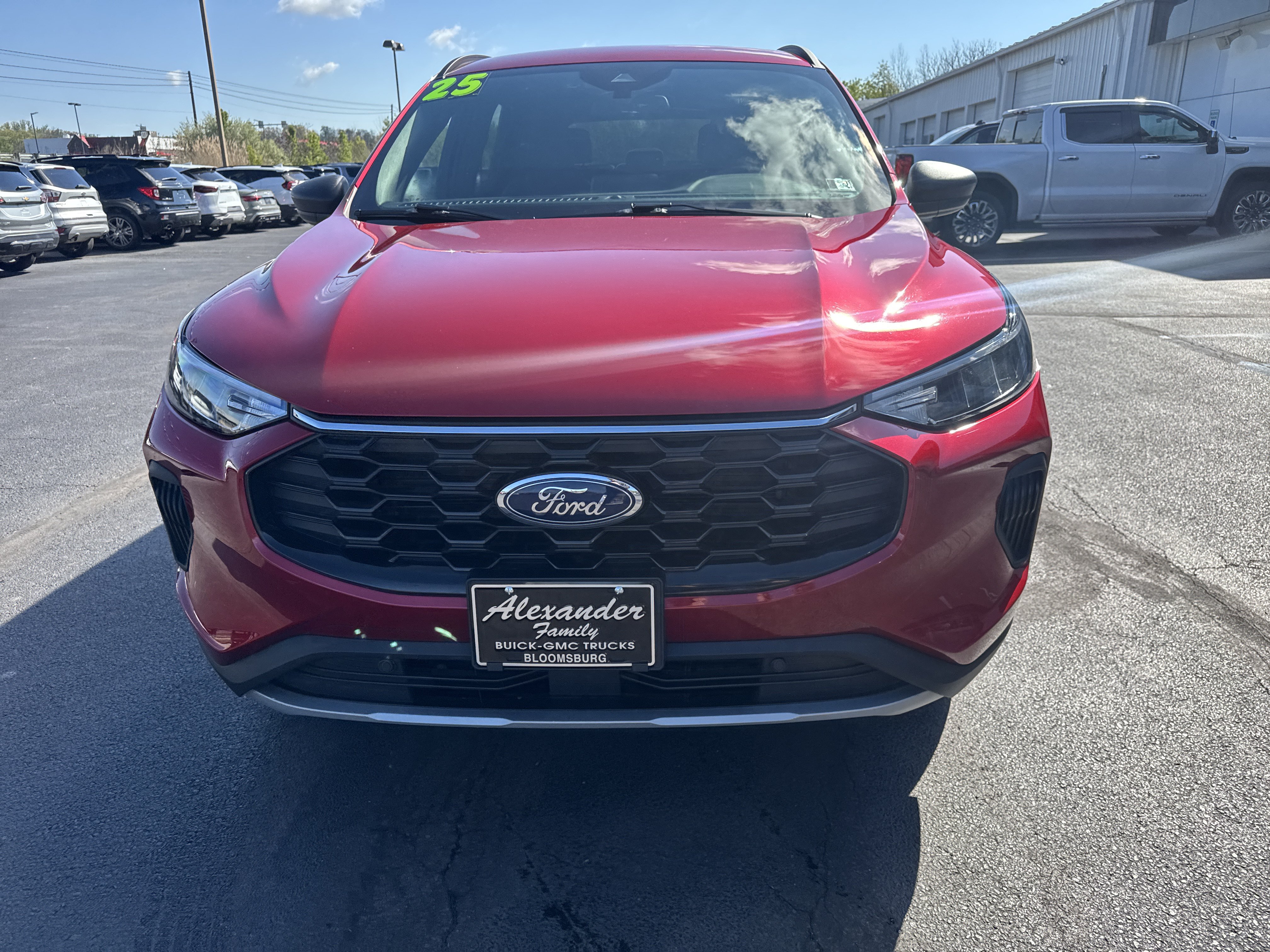 Used 2025 Ford Escape ST-Line AWD/4WD image 11