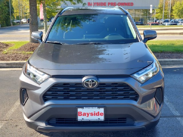 Used 2025 Toyota RAV4 XLE w/ Convenience Package AWD/4WD image 5