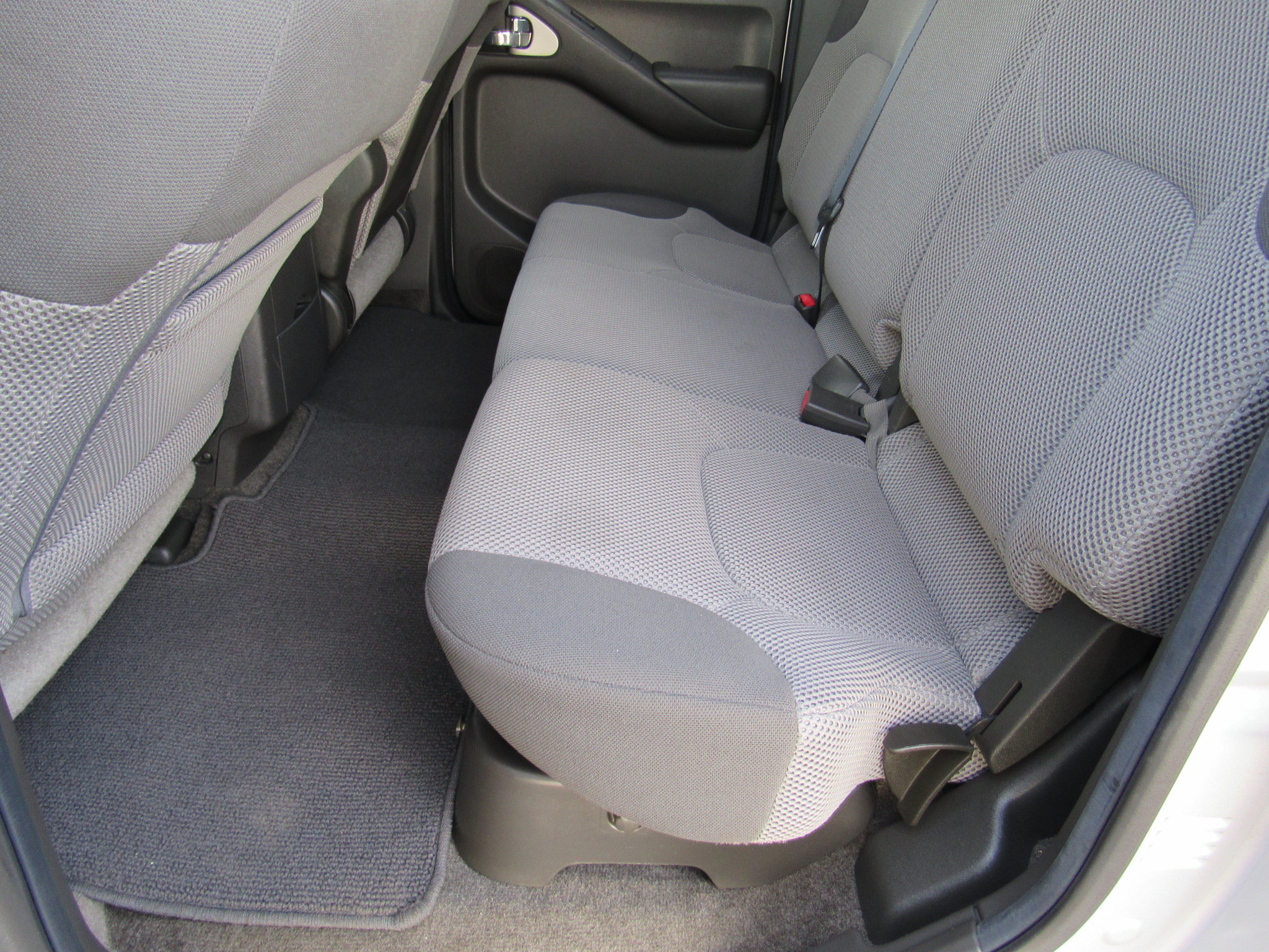 Used 2012 Suzuki Equator Sport AWD/4WD image 34