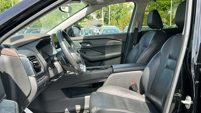 Certified 2023 Nissan Rogue SL w/ SL Premium Package AWD/4WD image 10