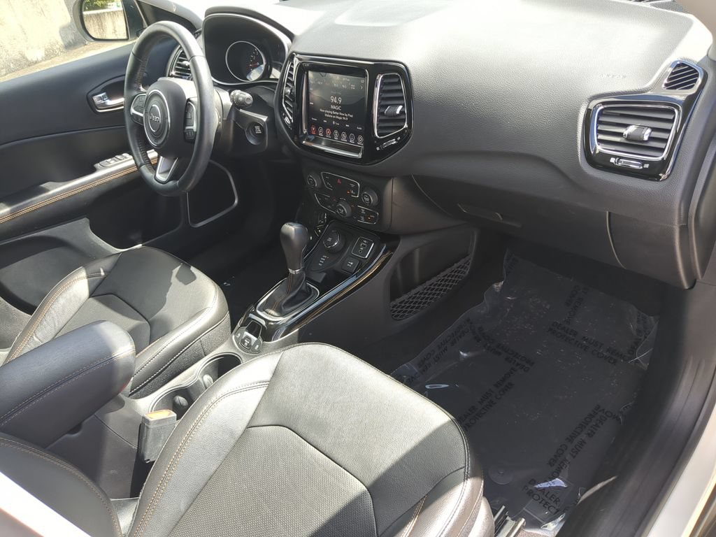 Used 2021 Jeep Compass Limited AWD/4WD image 11