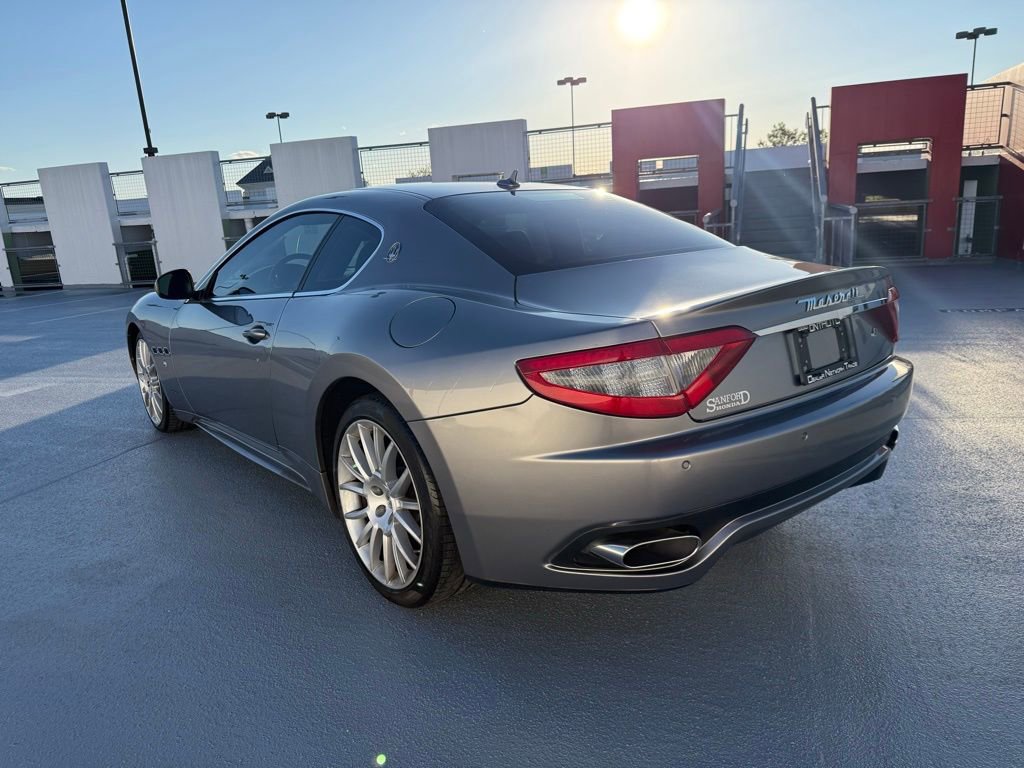 Used 2010 Maserati GranTurismo S RWD image 4