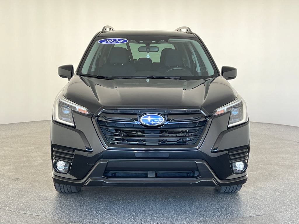 Used 2024 Subaru Forester Premium AWD/4WD image 10