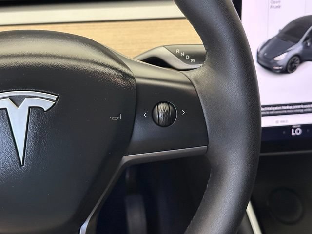 Used 2020 Tesla Model Y Long Range AWD/4WD image 24
