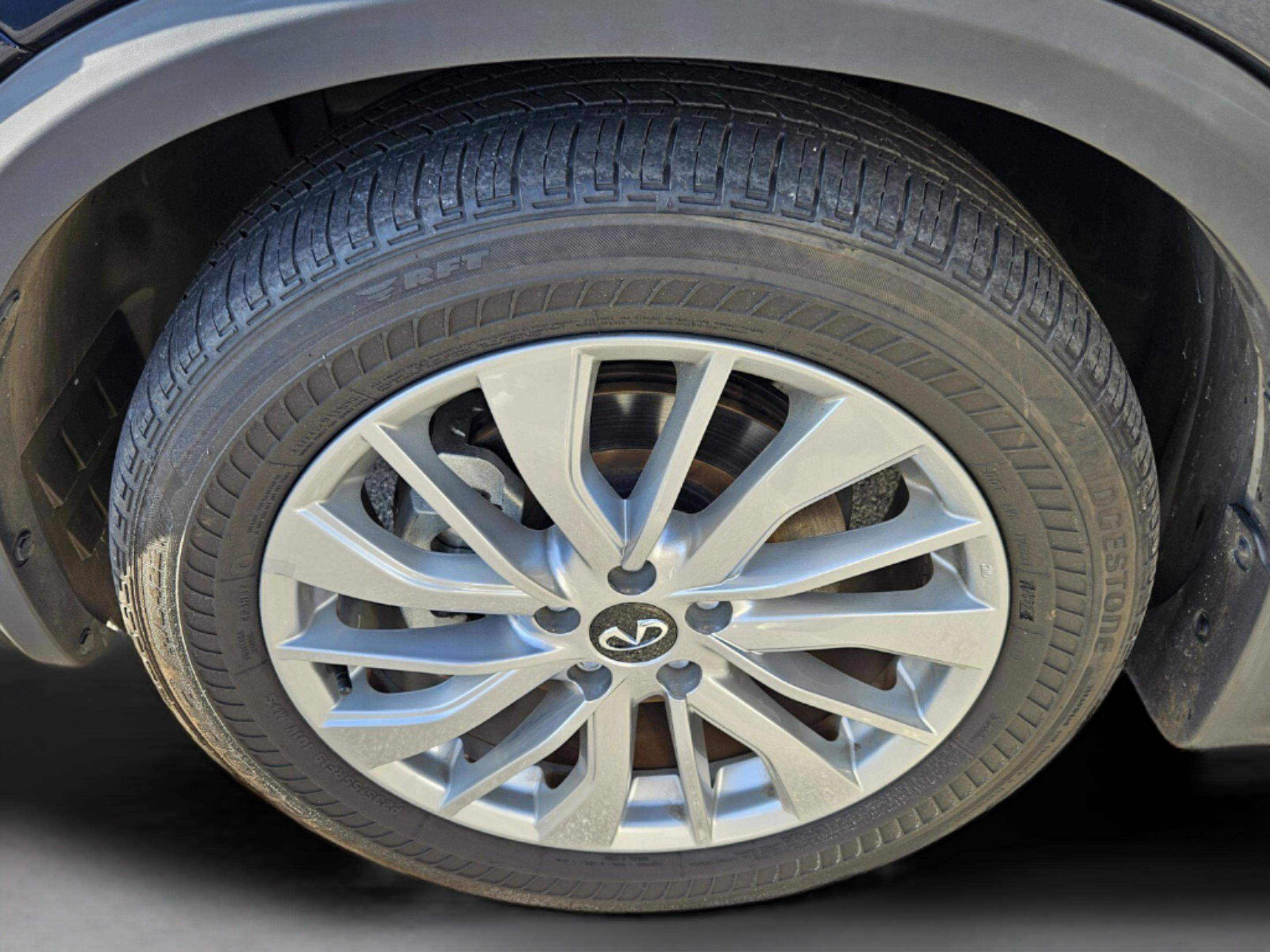 Certified 2023 INFINITI QX50 Luxe image 33