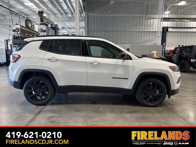 New 2025 Jeep Compass Latitude w/ Sun & Sound Group image 10