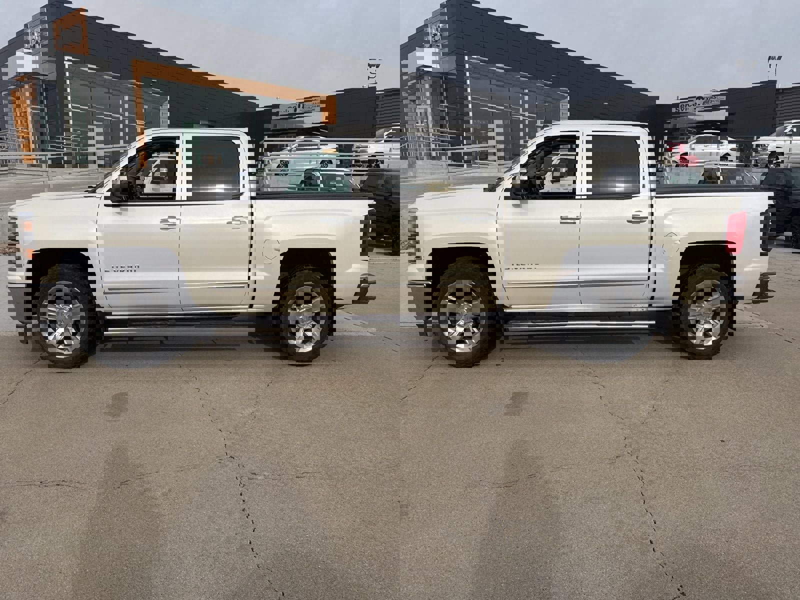 Used 2014 Chevrolet Silverado 1500 LTZ w/ LTZ Plus Package image 2