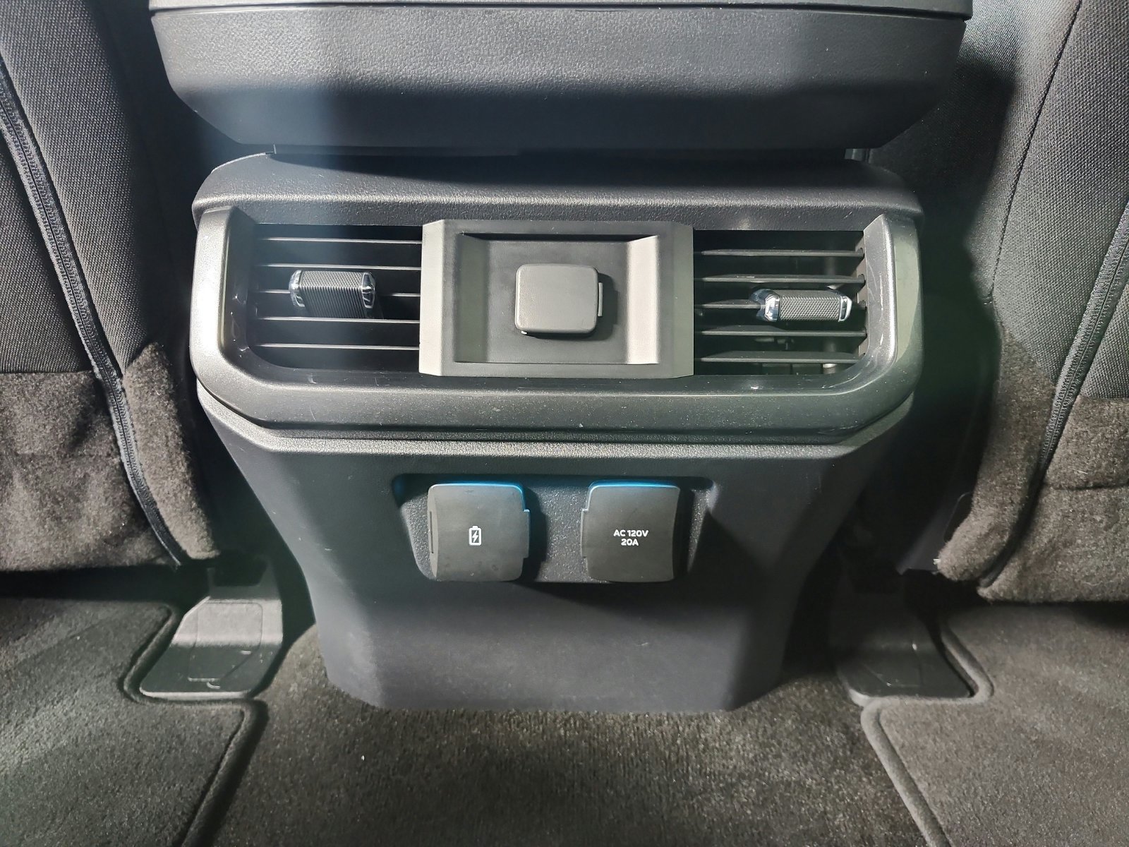 Used 2022 Ford F150 XLT w/ Equipment Group 301A Mid AWD/4WD image 46