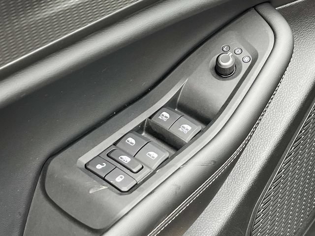 Used 2025 Jeep Grand Cherokee Laredo X AWD/4WD image 26