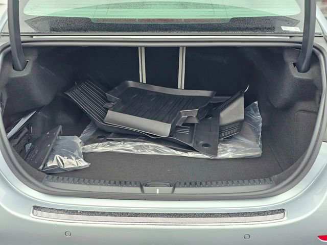 New 2026 Mercedes-Benz E 350 4MATIC Sedan image 10