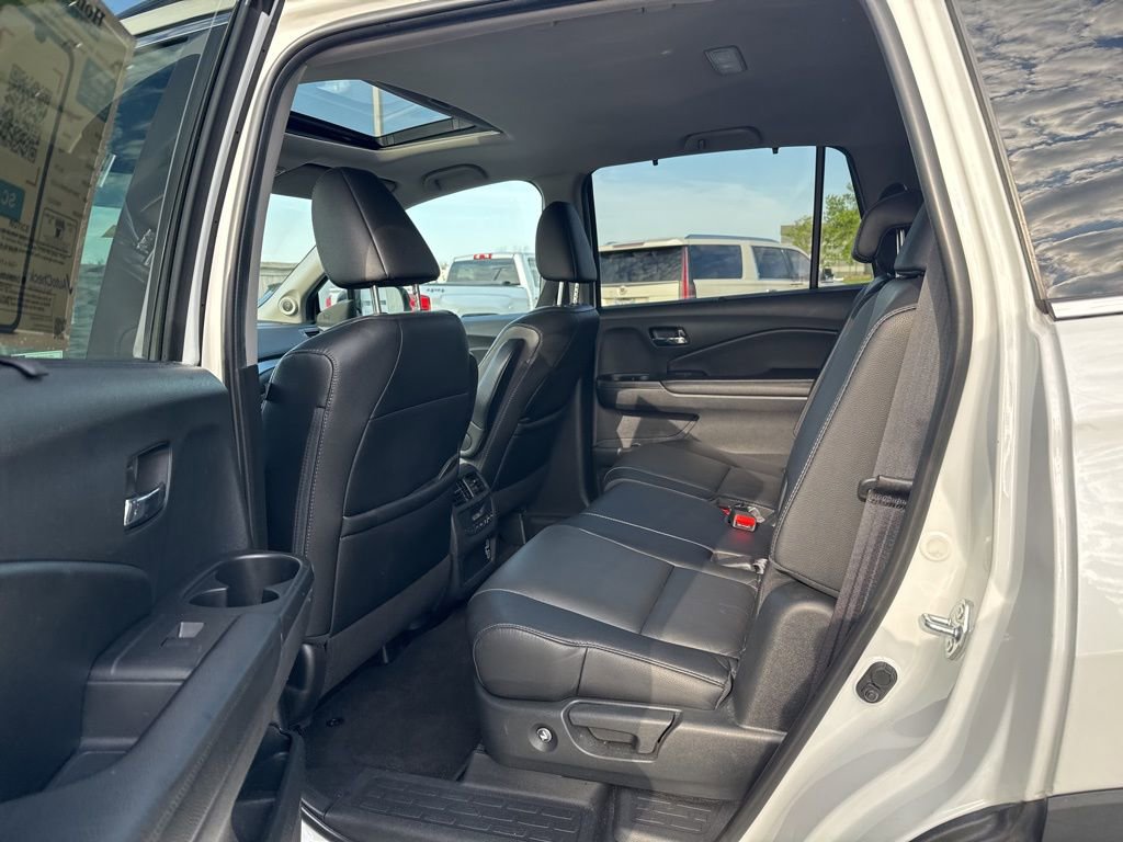 Used 2022 Honda Pilot Special Edition image 32
