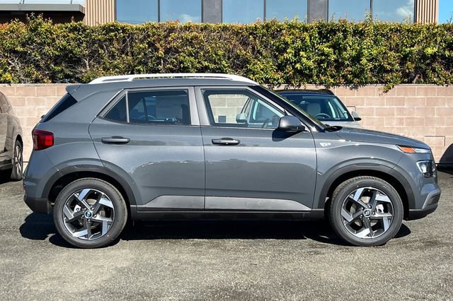 New 2026 Hyundai Venue SEL image 5