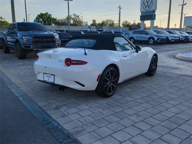 Used 2024 MAZDA MX-5 Miata Grand Touring image 4