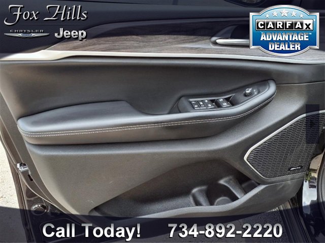 Used 2022 Jeep Grand Cherokee Limited 4xe image 14