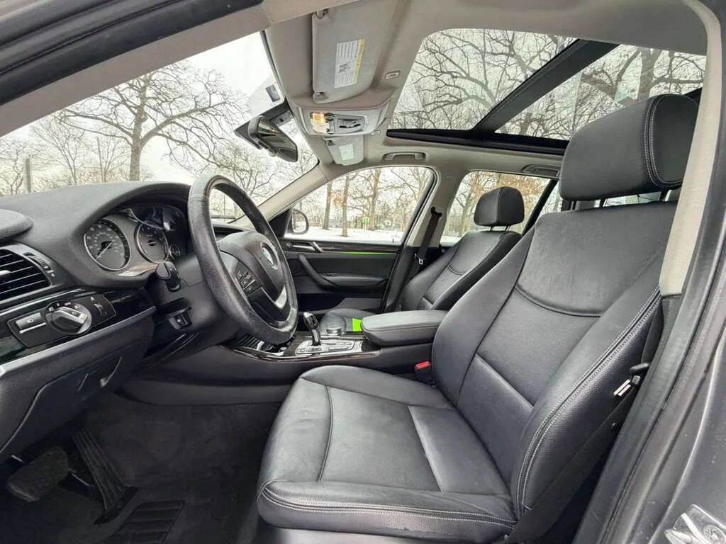 Used 2017 BMW X3 xDrive28i AWD/4WD image 11