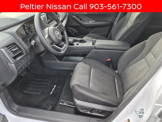 Certified 2024 Nissan Rogue SV FWD image 18