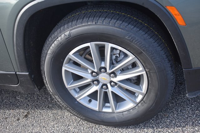 Used 2022 Chevrolet Traverse LT AWD/4WD image 11