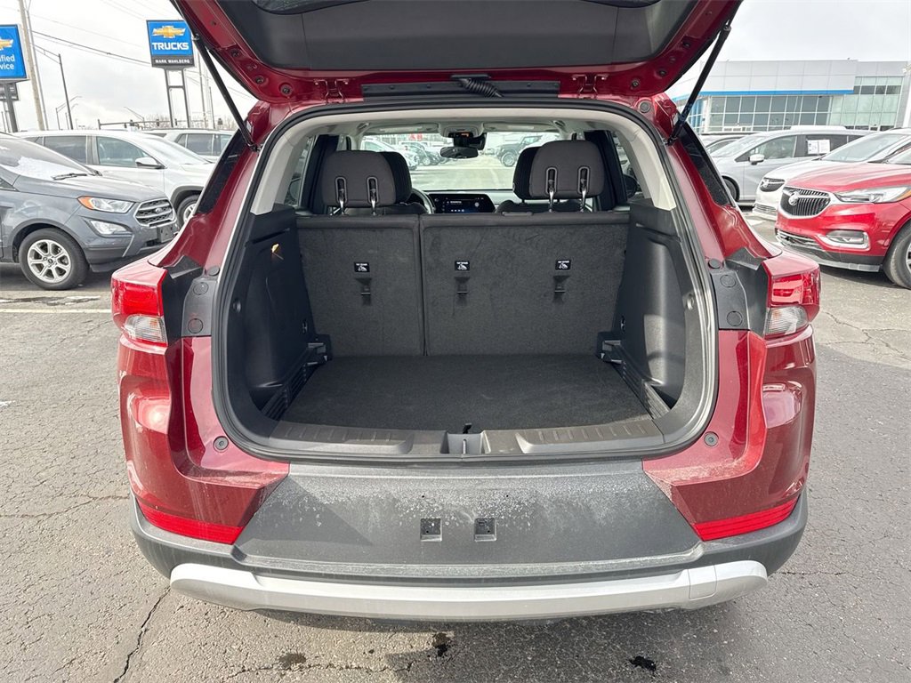 Used 2025 Chevrolet TrailBlazer LT image 23