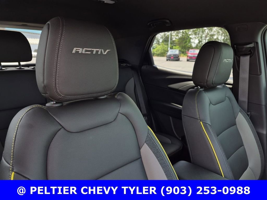 Used 2025 Chevrolet TrailBlazer ACTIV w/ Convenience Package FWD image 13